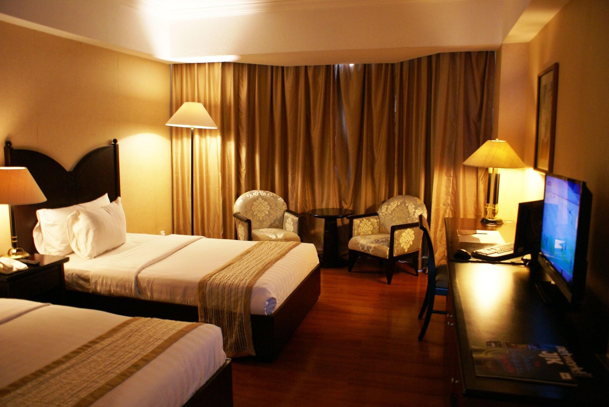 The Acacia Hotel Jakarta Exterior photo