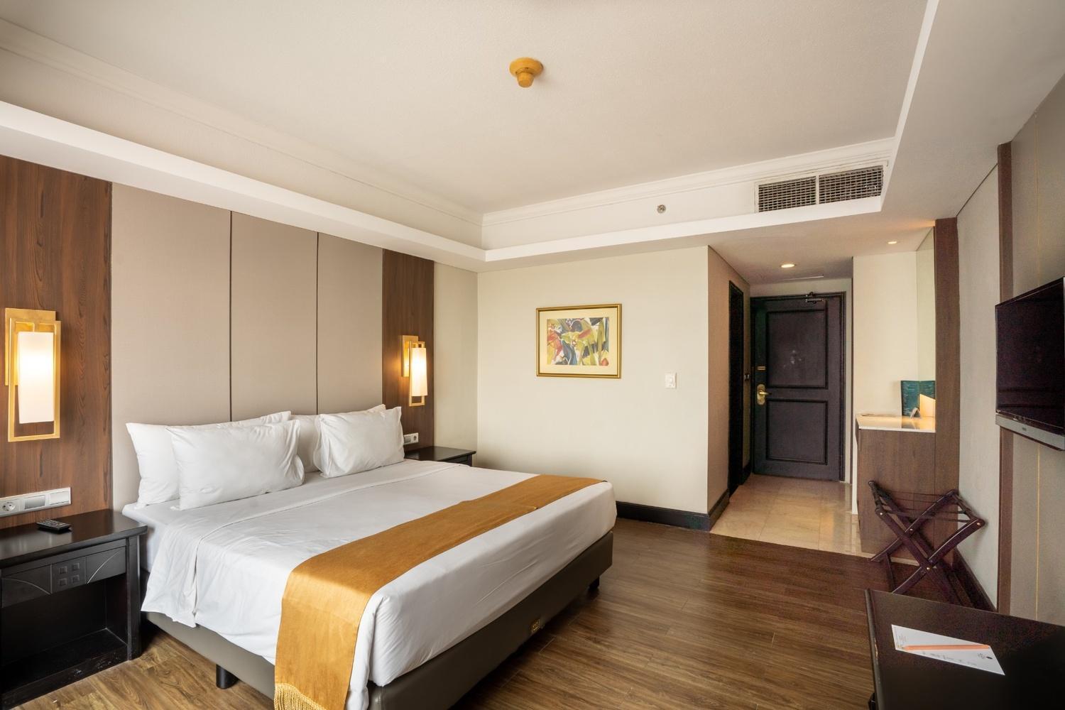 The Acacia Hotel Jakarta Exterior photo